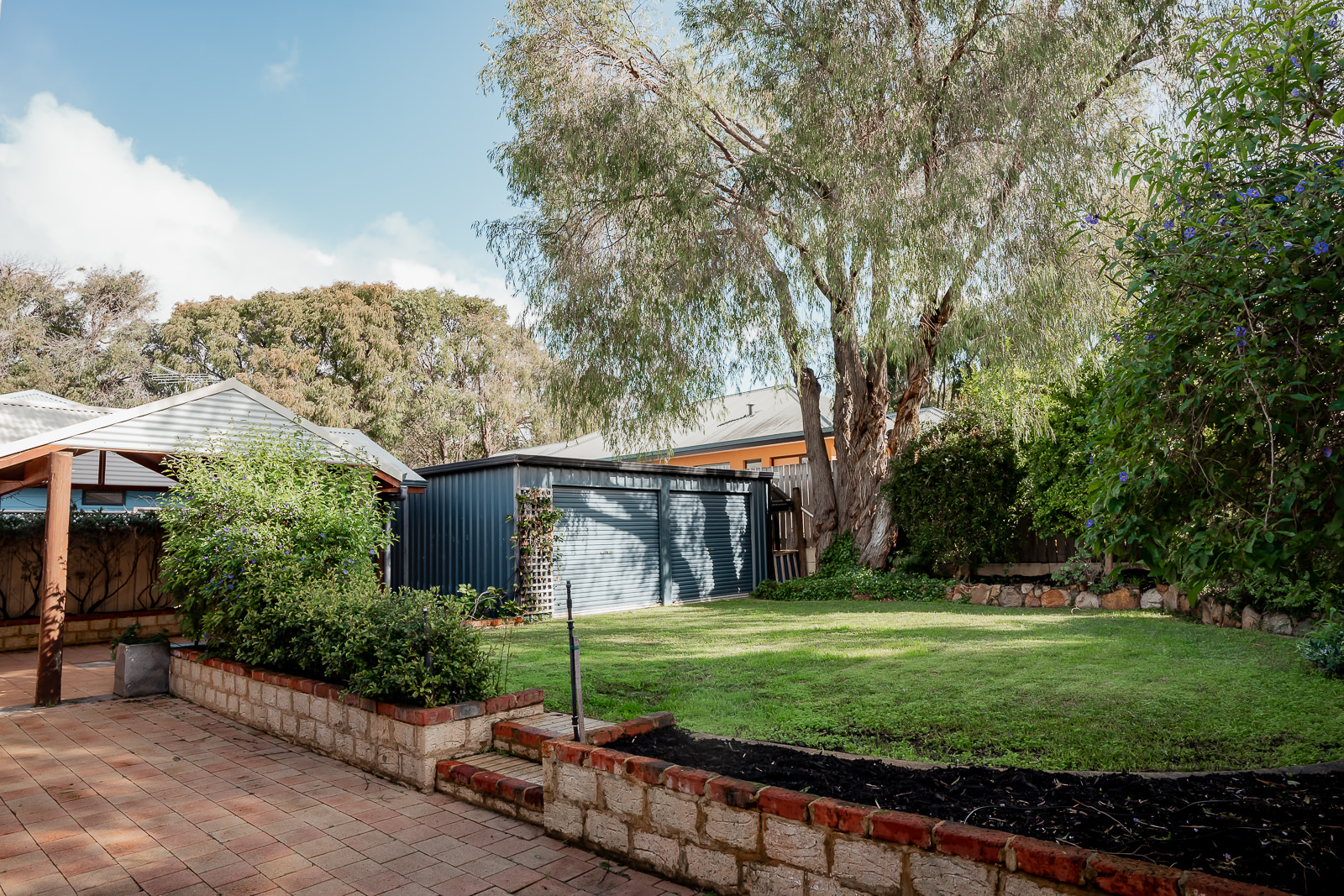 Salhus pet friendly accommodation in south west